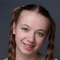 Анна Азаренкова.jpg