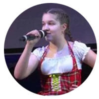 Лена Яранова.jpg