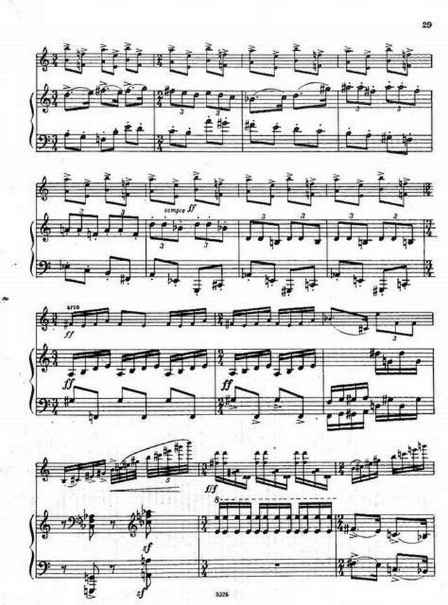 Ревуэльтас С. Три пьесы_Страница_07.jpg